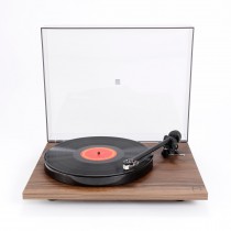 REGA Planar 1 PLUS Walnut